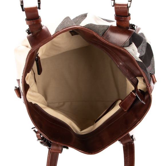 Burberry Canterbury - Picture 8 of 10